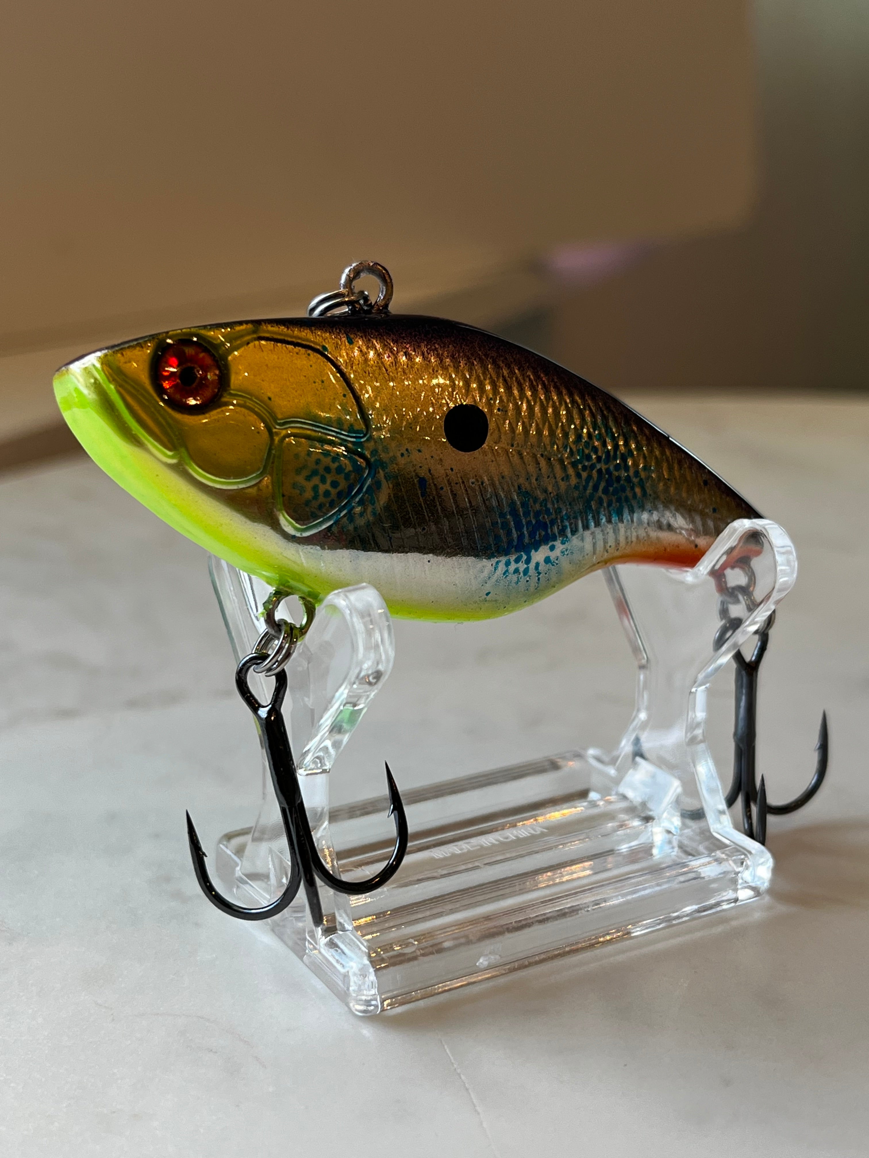 Lipless Crankbait