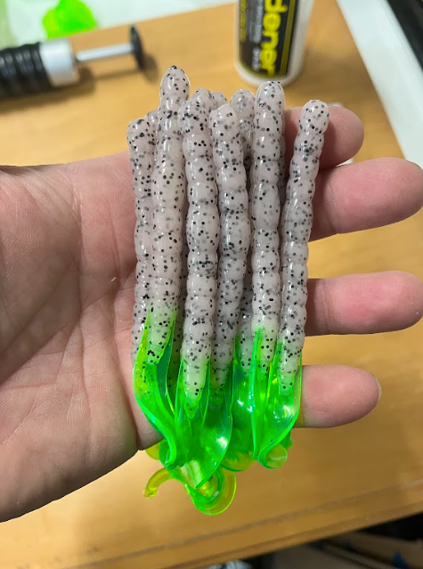 7.5" Legend Worm (pack of 12)